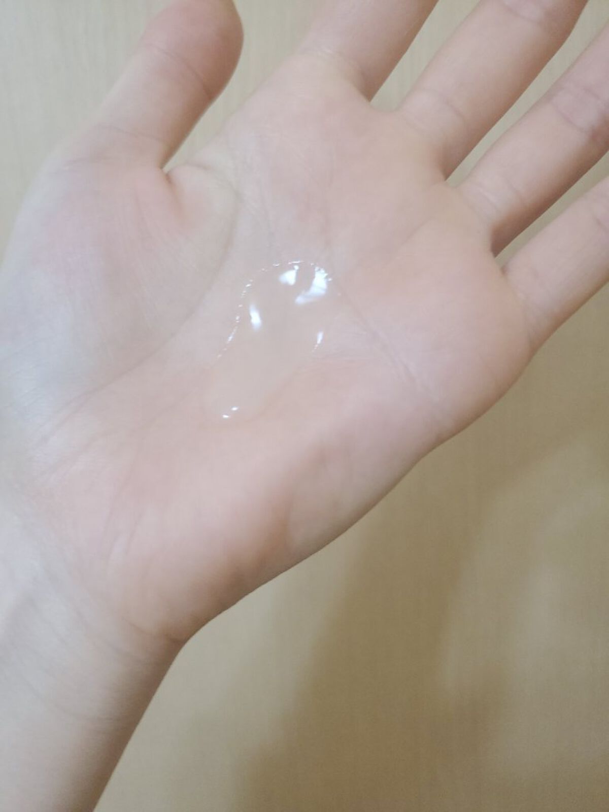 モイスチュアマイルドホワイト パーフェクトエッセンス/モイスチュアマイルド ホワイト/オールインワン化粧品を使ったクチコミ（2枚目）