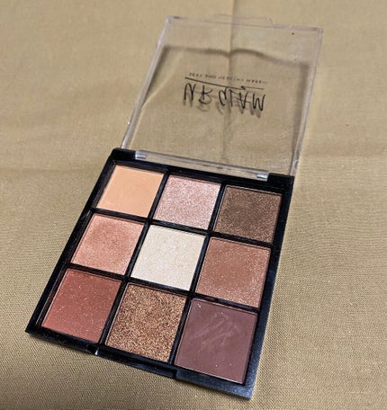 UR GLAM BLOOMING EYE COLOR PALETTE/U R GLAM/アイシャドウパレットを使ったクチコミ(2枚目)