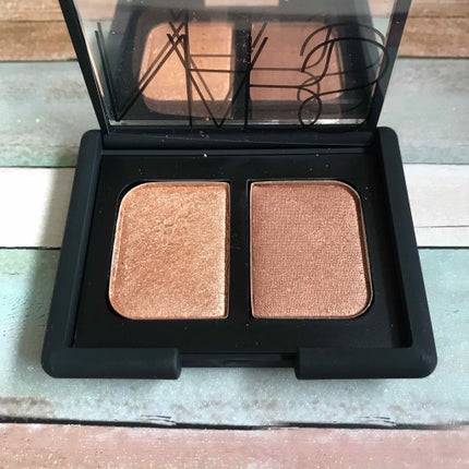 デュオアイシャドー/NARS/アイシャドウパレットを使ったクチコミ(3枚目)