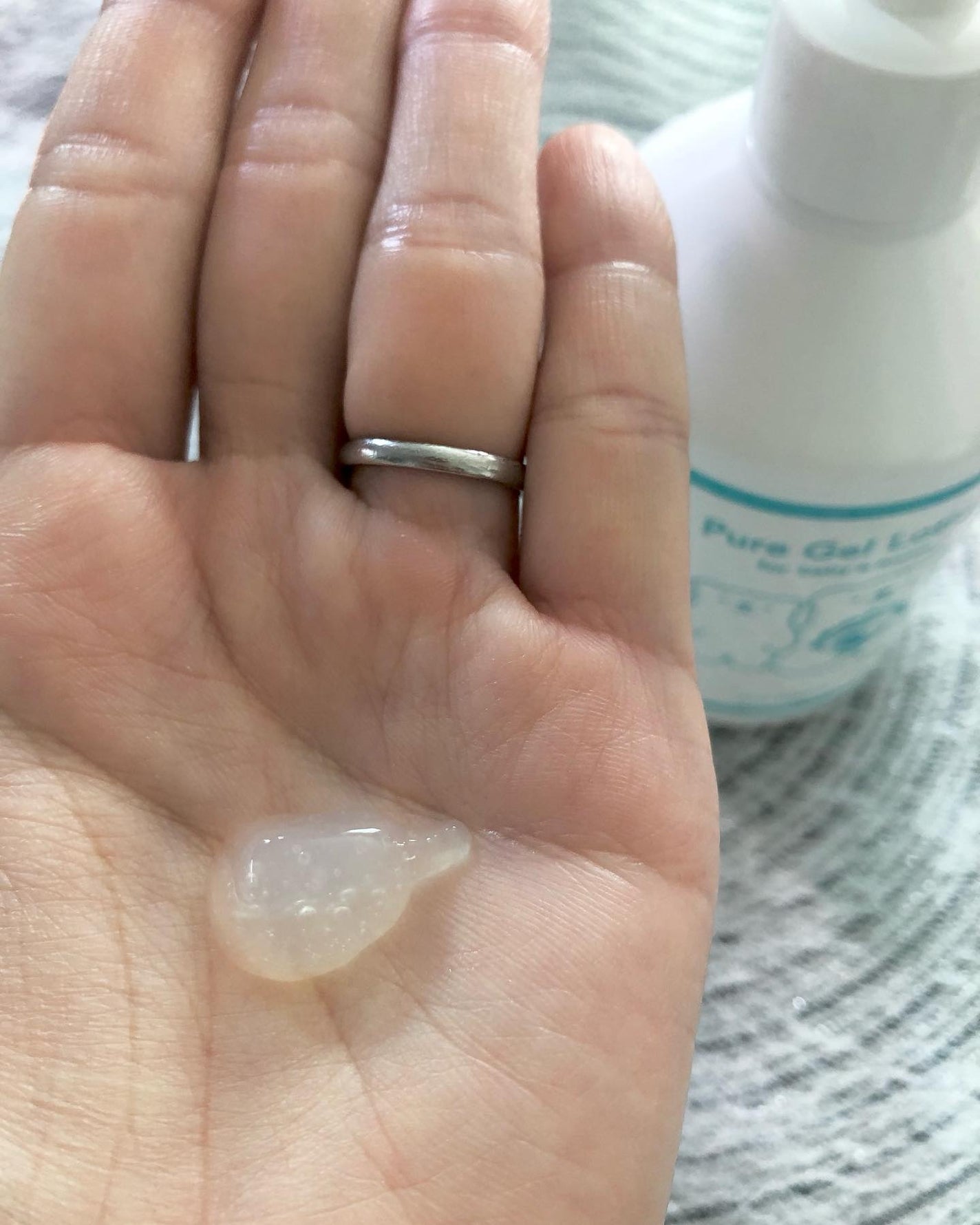 ピュア マテリエ ベビージェルローション/pure materie/ボディローションを使ったクチコミ(3枚目)