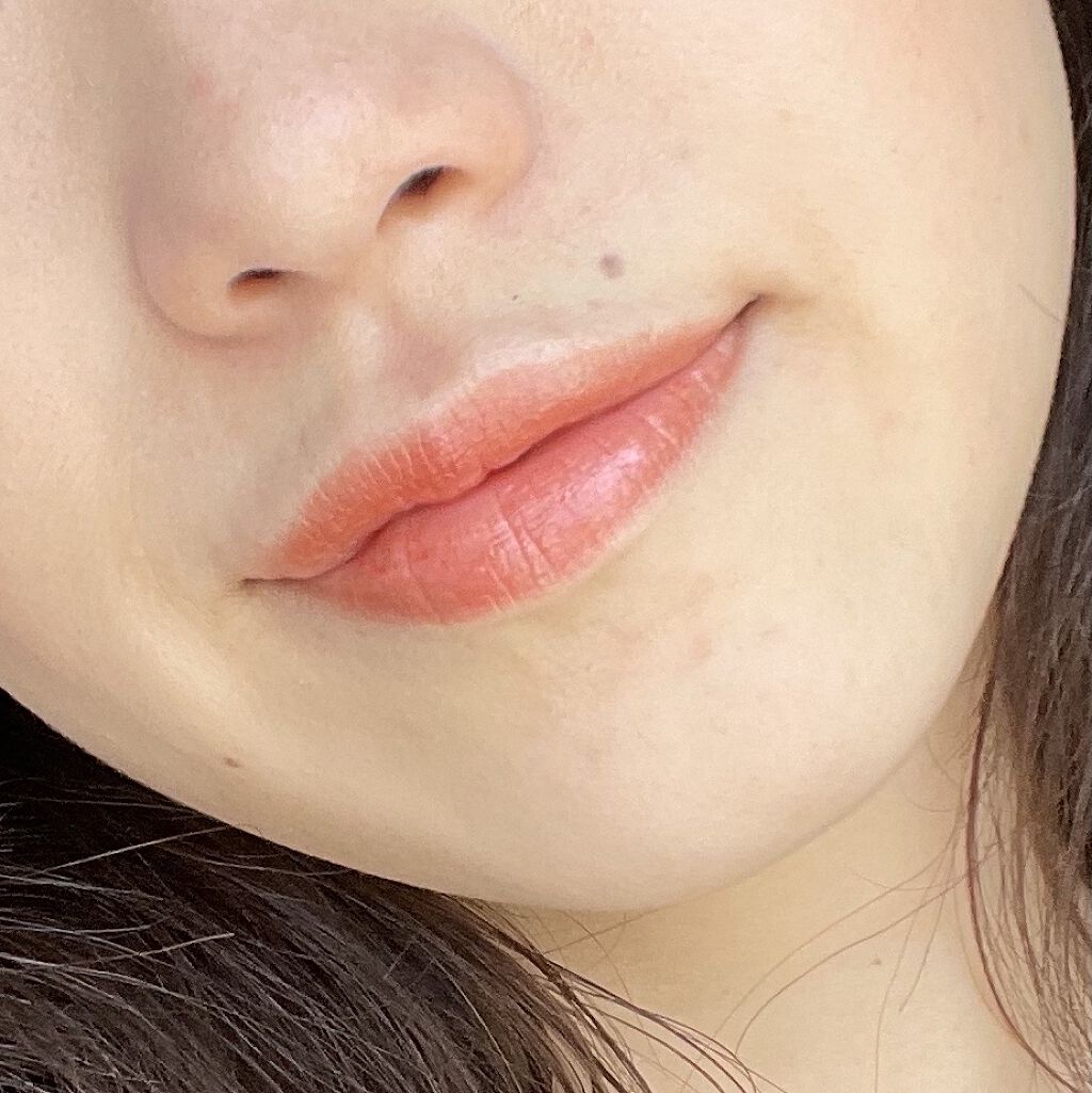 ルージュ アンリミテッド ラッカーシャイン/shu uemura/口紅を使ったクチコミ（2枚目）