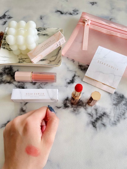 ブルーミングエディション リップパラダイスカラーバーム/DEAR DAHLIA/口紅を使ったクチコミ(4枚目)