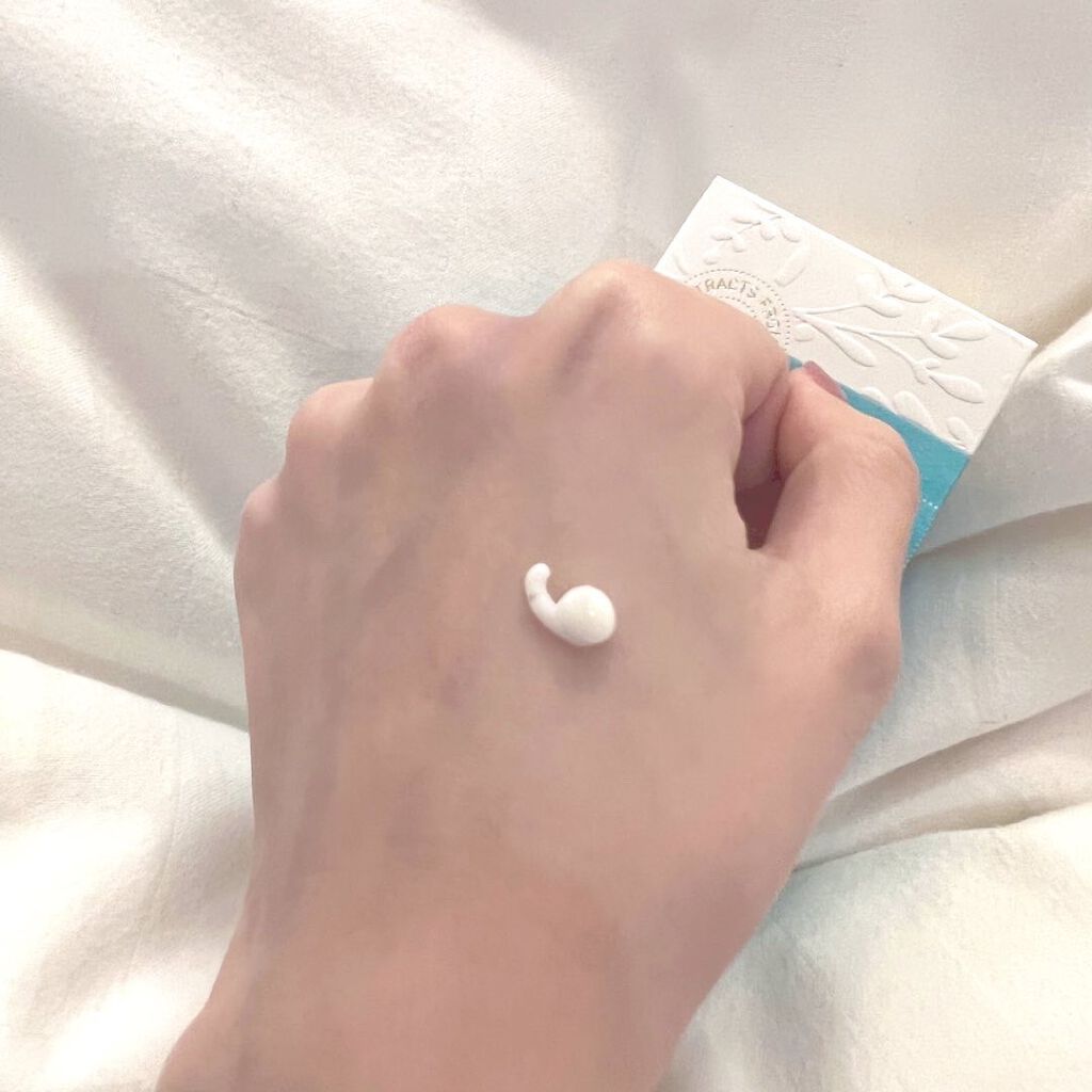 リプレニッシングアイクリーム/Lavido/アイケア・アイクリームを使ったクチコミ（2枚目）