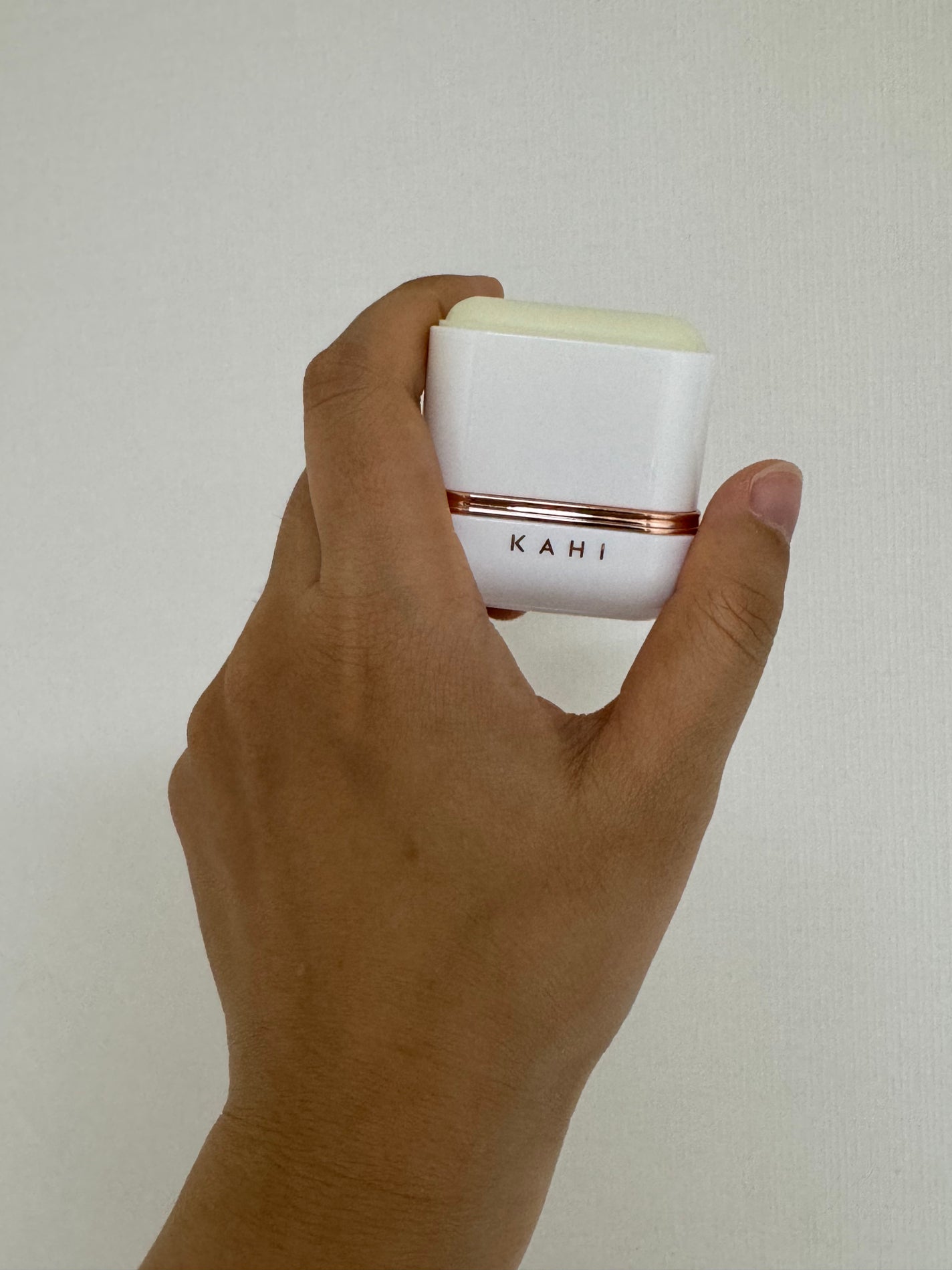 エアリーフィットサンスティック/KAHI/日焼け止めスティックを使ったクチコミ(3枚目)