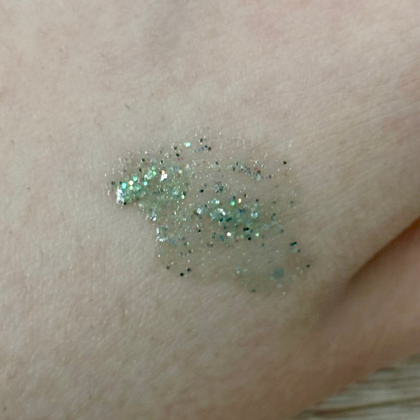 リキッド グリッター/DIDION/グリッターを使ったクチコミ(2枚目)