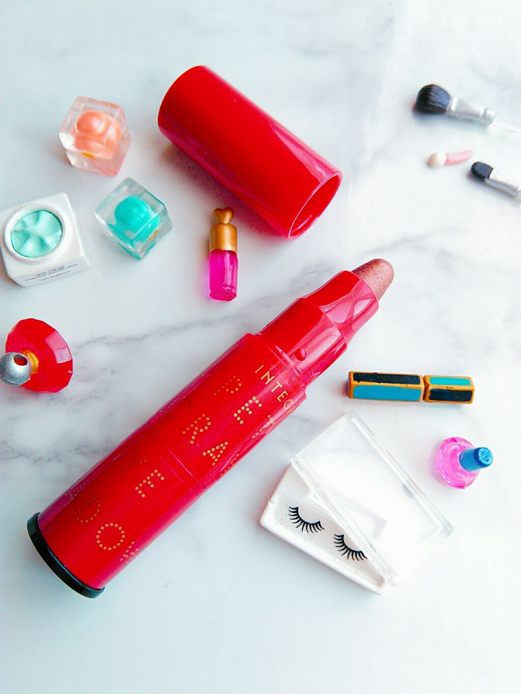 プチクレヨンアイシャドー ミニセット/インテグレート/スティックアイシャドウを使ったクチコミ（2枚目）