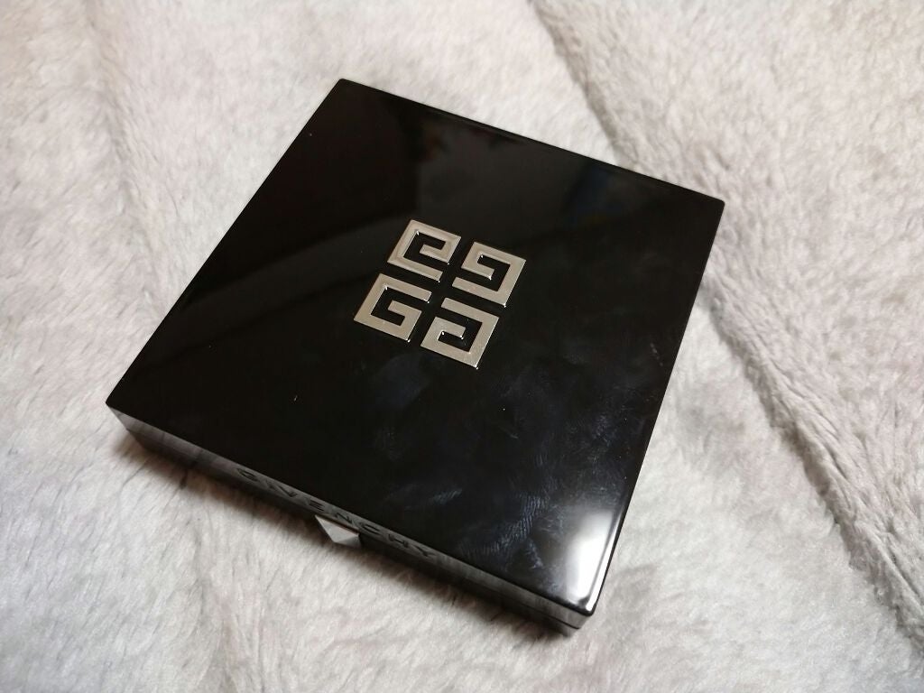 タン・クチュール・クッション/GIVENCHY/クッションファンデーションを使ったクチコミ(1枚目)
