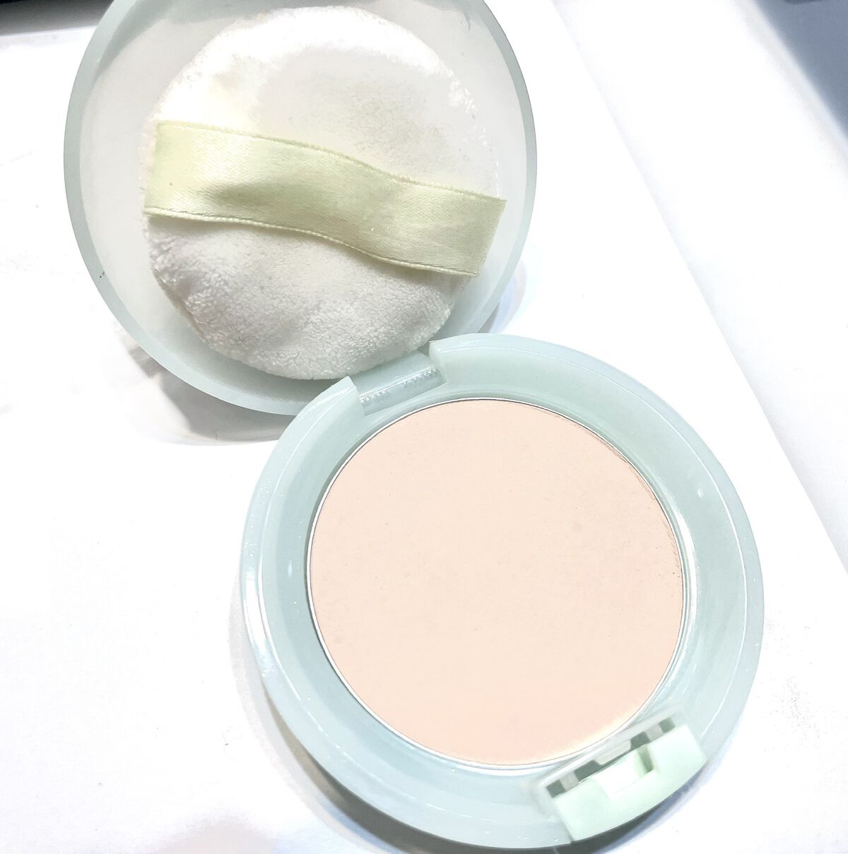 スキンケアパウダー ミントレモンティーの香り/素肌記念日/ルースパウダーを使ったクチコミ（2枚目）