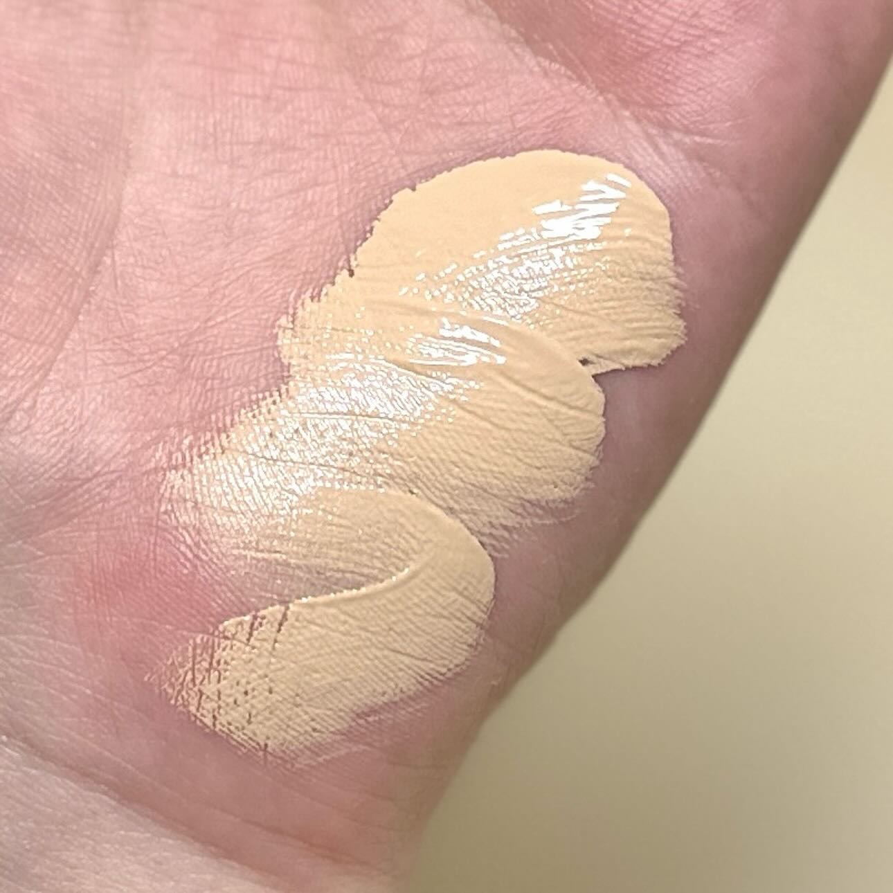 ダーマシンコンシーラー/23years old/リキッドコンシーラーを使ったクチコミ（2枚目）