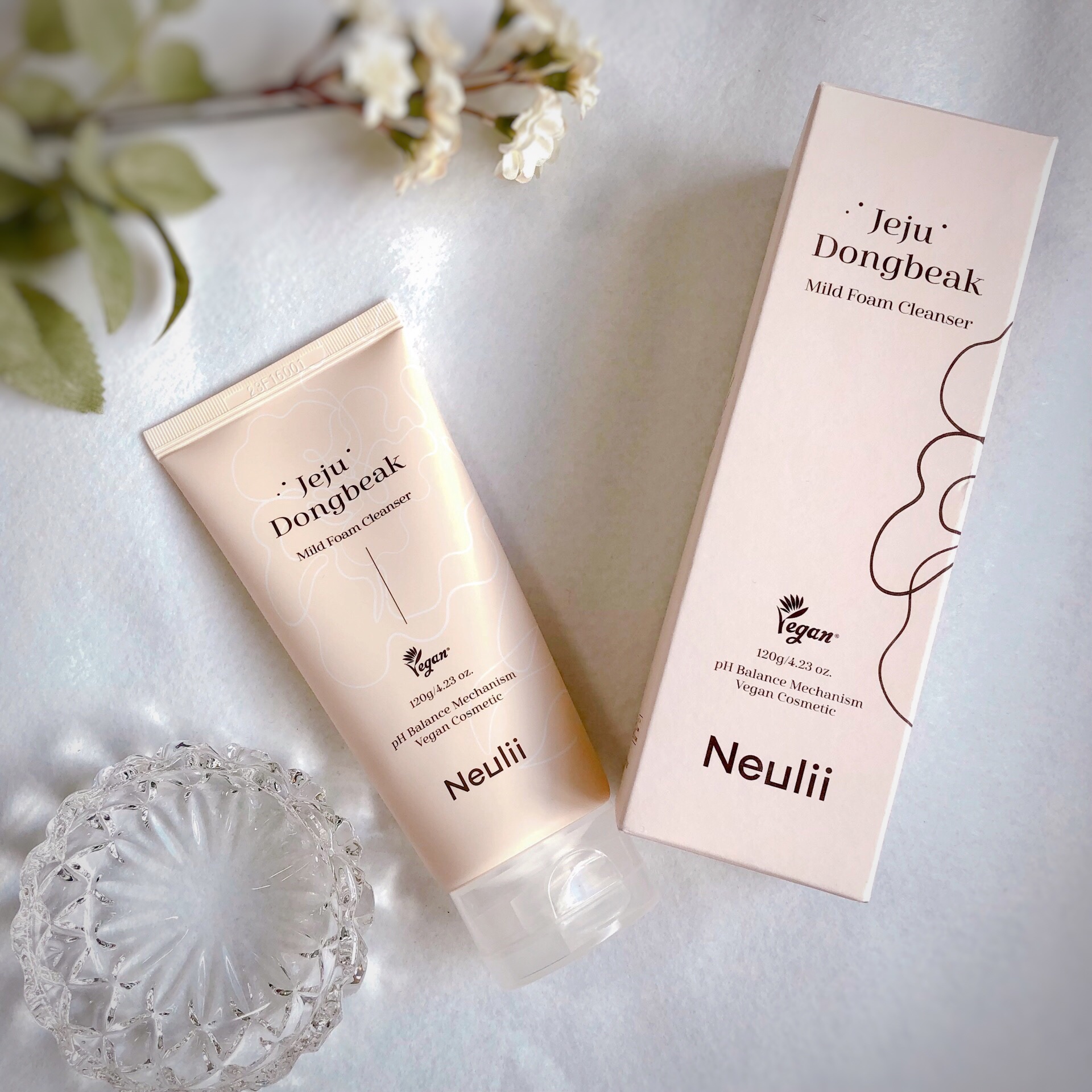 済州ツバキマイルドフォームクレンザー/Neulii/洗顔フォームを使ったクチコミ（1枚目）