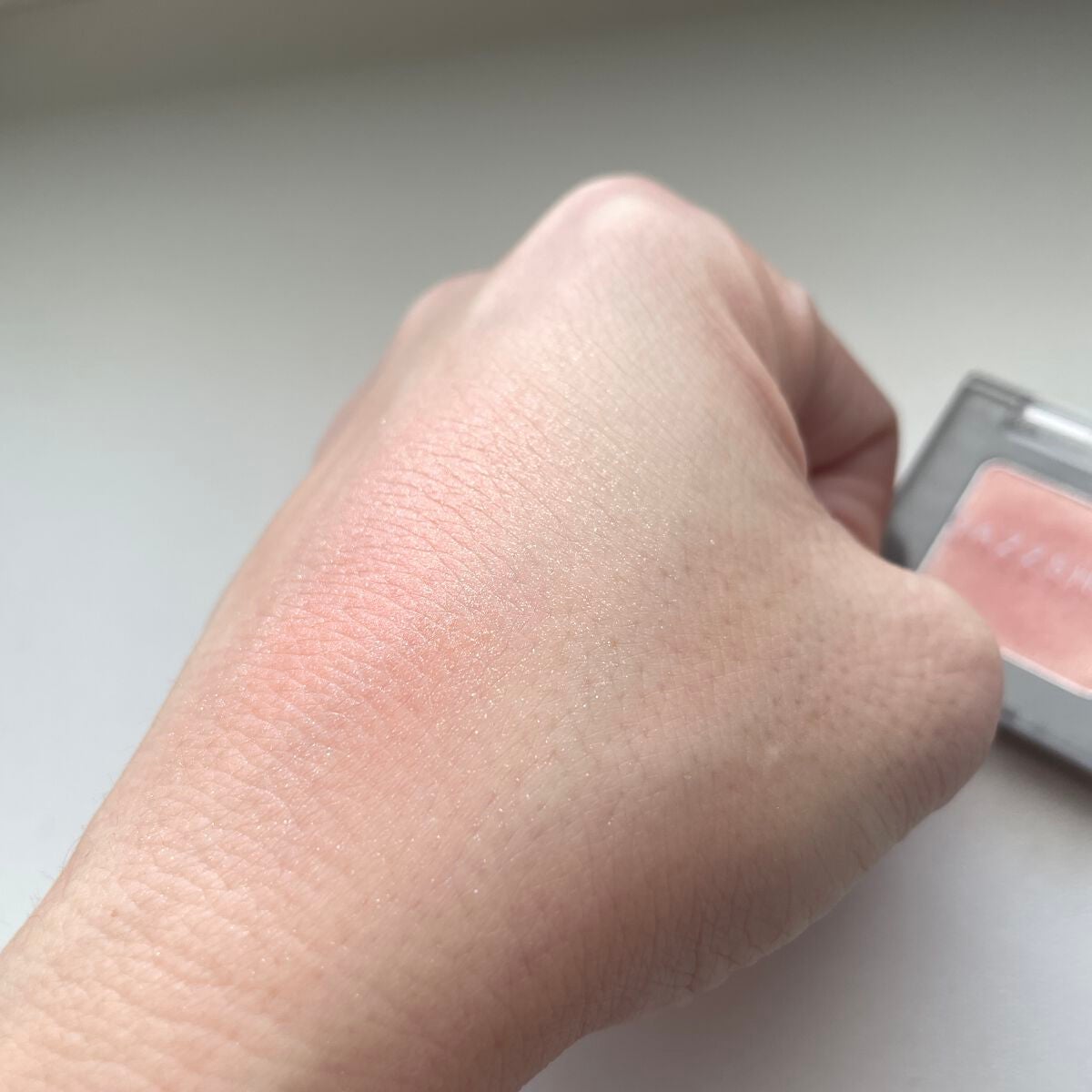 アリュールド シングル アイシャドウ/DAZZSHOP/単色アイシャドウを使ったクチコミ(5枚目)