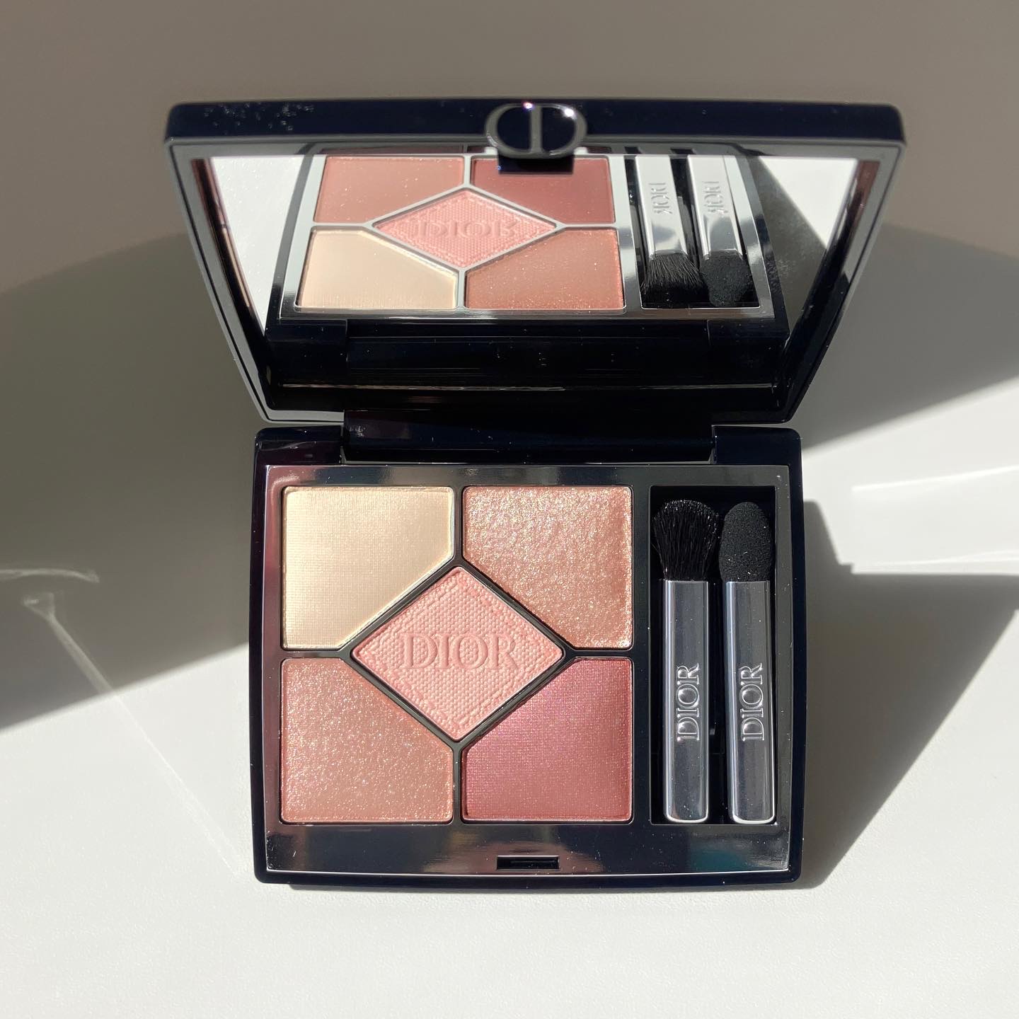 ディオールショウ サンク クルール/Dior/アイシャドウを使ったクチコミ（1枚目）