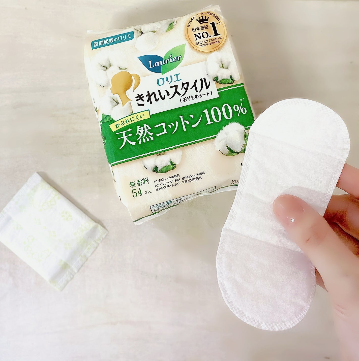 きれいスタイル 天然コットン100% 54コ入/ロリエ/おりものシートを使ったクチコミ(2枚目)