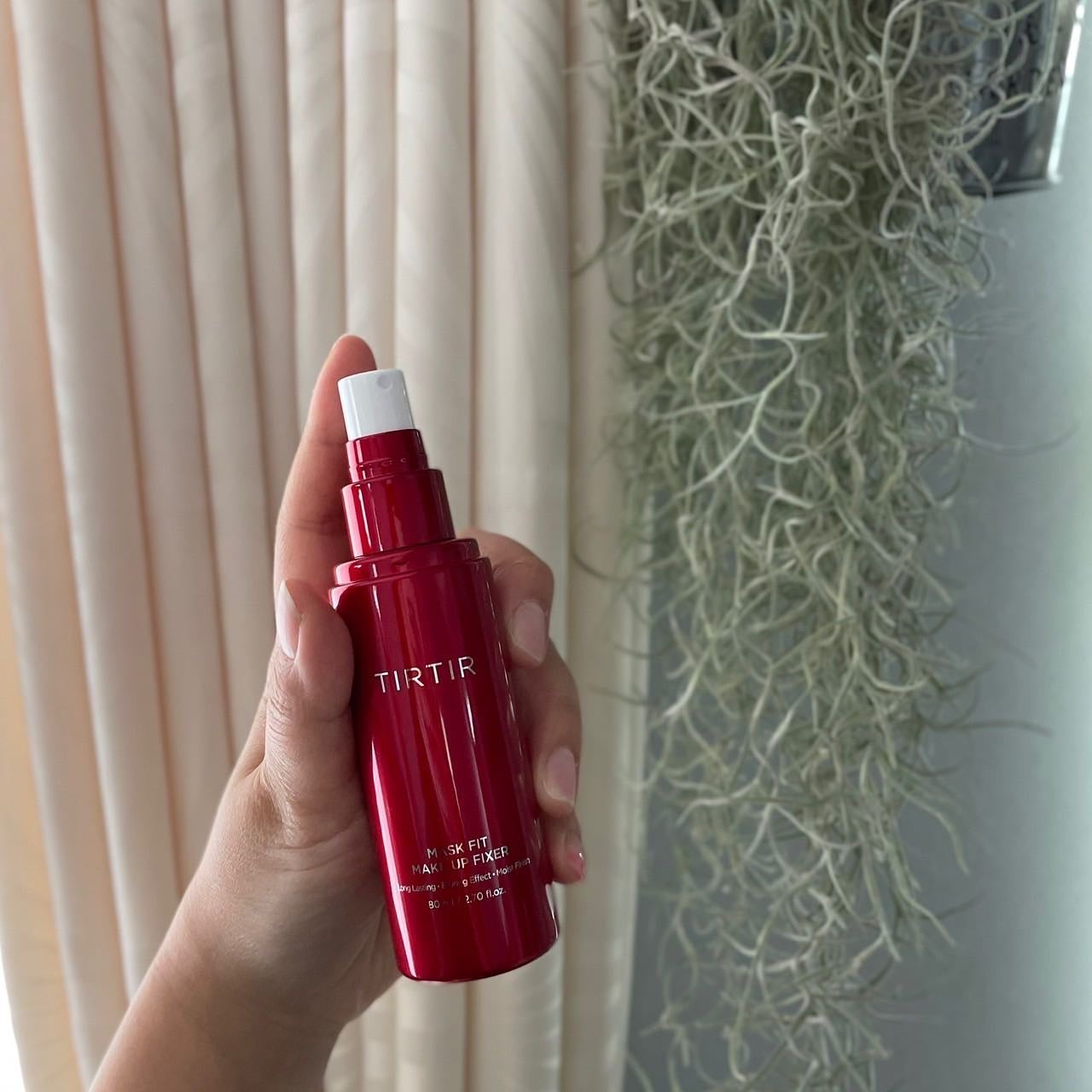 マスクフィット メイクアップフィクサー/TIRTIR(ティルティル)/フィックスミストを使ったクチコミ(2枚目)