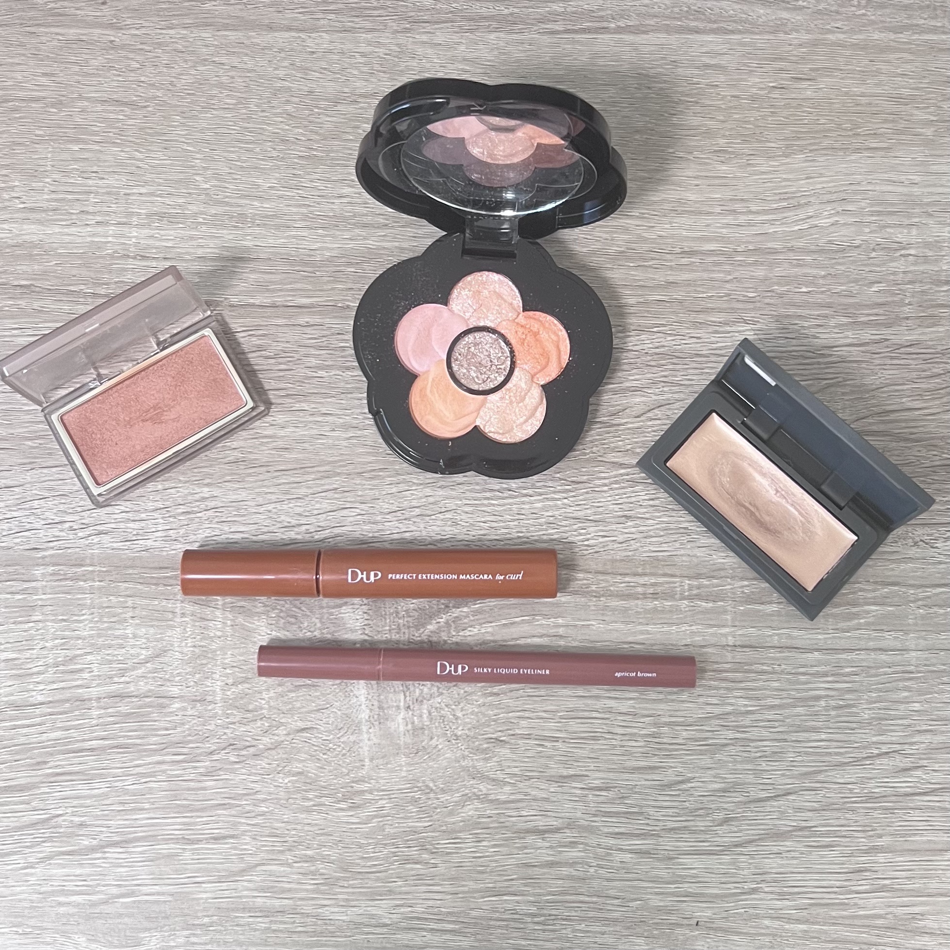 インジーニアス パウダーチークス N/RMK/パウダーチークを使ったクチコミ（1枚目）