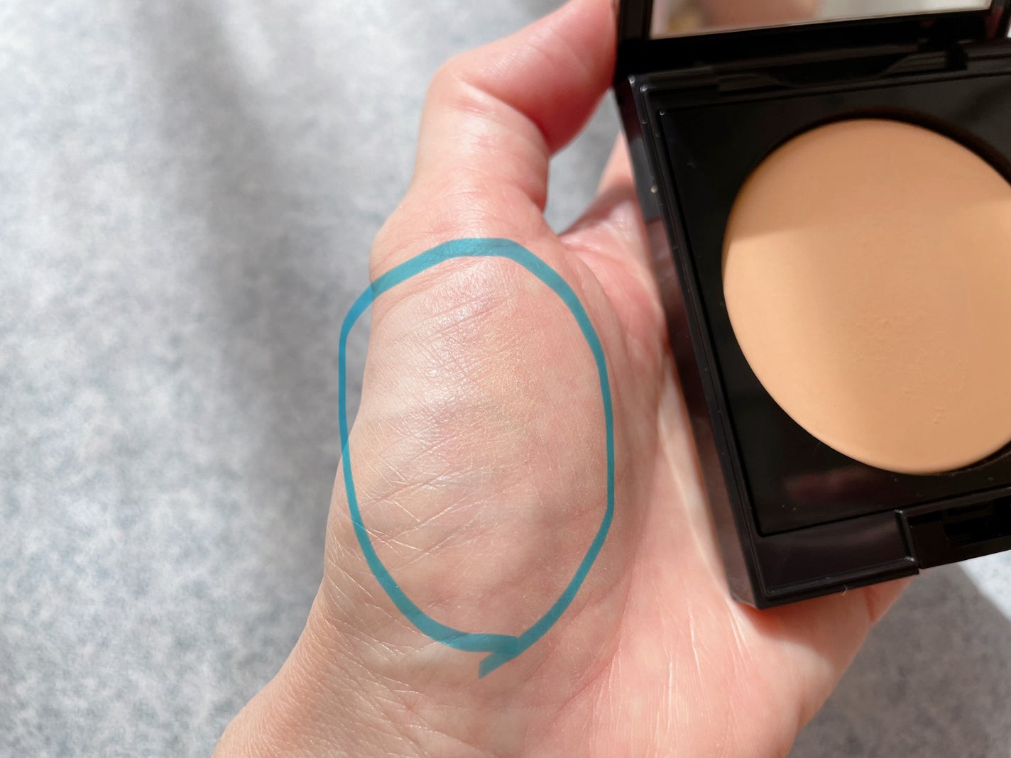 アディクション スキンリフレクト セッティングパウダー/ADDICTION/プレストパウダーを使ったクチコミ(4枚目)