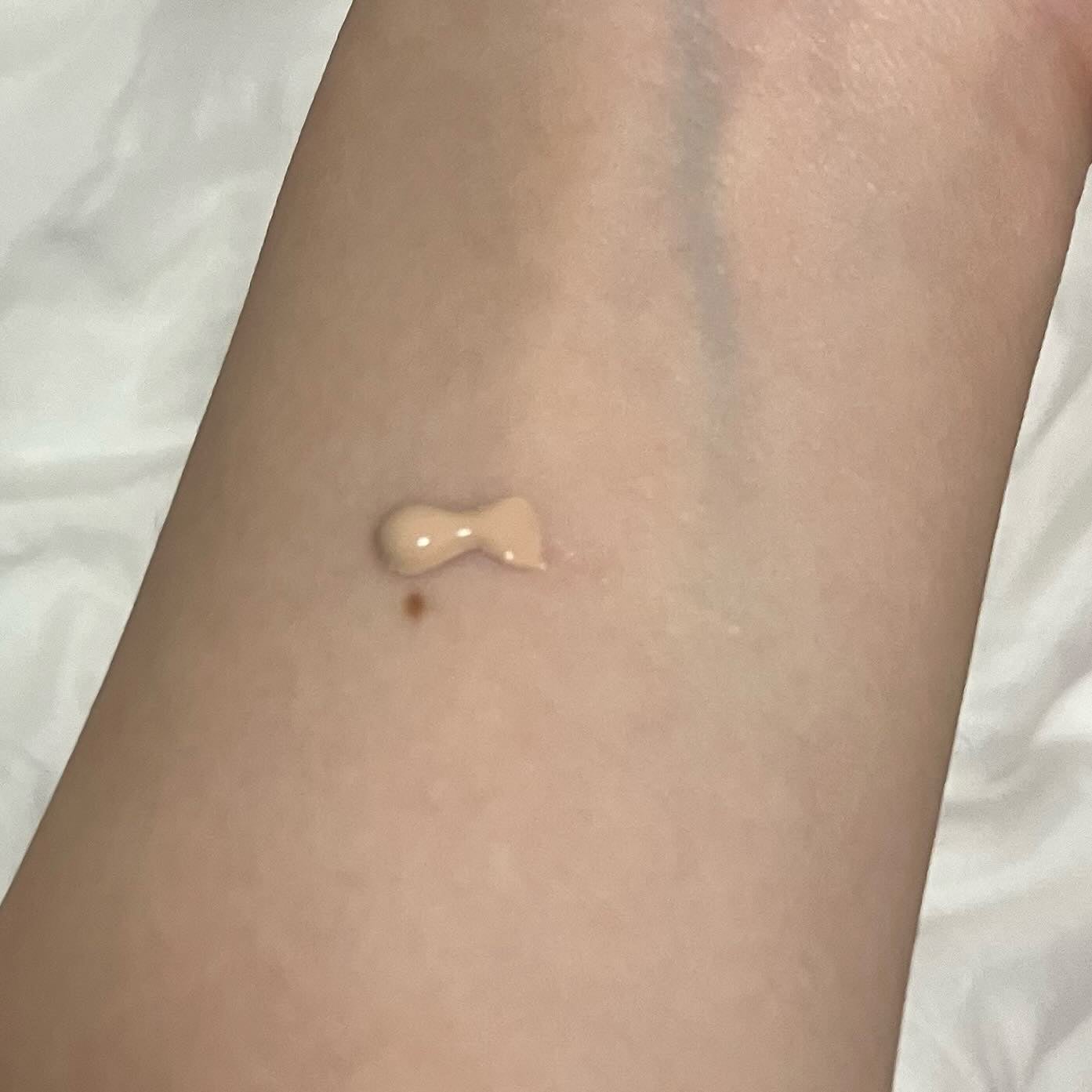 薬用クリアエステヴェール/Macchia Label/リキッドファンデーションを使ったクチコミ(2枚目)