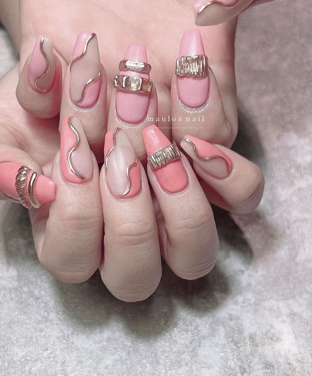 mauloa_nail on LIPS 「・💗💗💗・ネイルやり方動画fantistにて多数更新してます☺..」(1枚目)