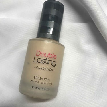 #ETUDEHOUSE #DoubleLastingFOUNDATION
こちらは既に廃盤になったものなのですが、凄く気に入っている商品なので、記録用としてレビューを残しておきます。今はこれの新しく出た