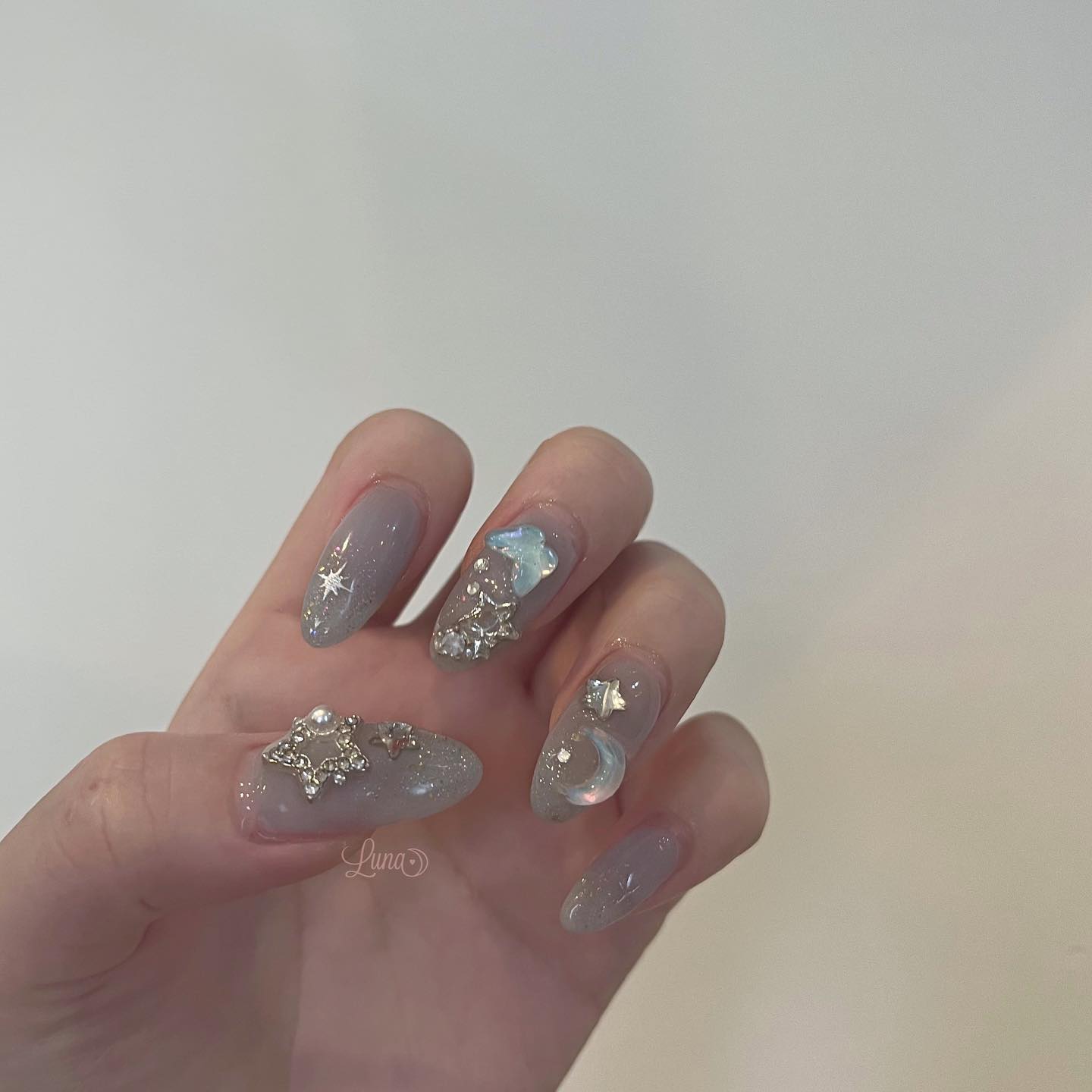 #ジェルネイル,#ワンカラーネイル,#ニュアンスネイル,#うるうるネイル,#ちゅるんネイル,#シンプルネイル,#パーツネイル,#透け感ネイル,#クリアネイル,#ぷっくりネイル,#ちぐはぐネイル,#韓国ネイル,#チークネイル,#うるつやネイル,#フレンチガーリーネイル,#蝶々ネイル,#オーロラネイル,#ブルーネイルのネイルデザイン