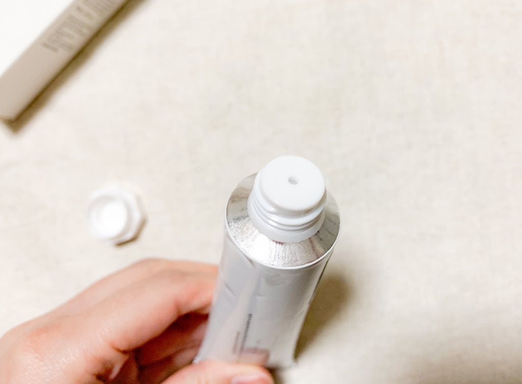 ソリッド パフューム ホワイトアプリコット/LUAFEE/練り香水を使ったクチコミ(2枚目)