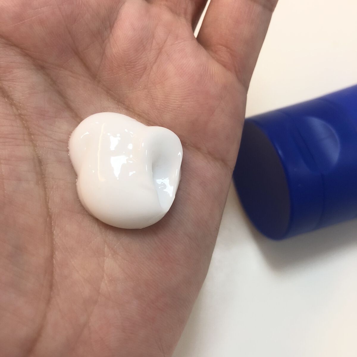 クリアウェルネス ミルク クレンザー/雪肌精/ミルククレンジングを使ったクチコミ（2枚目）