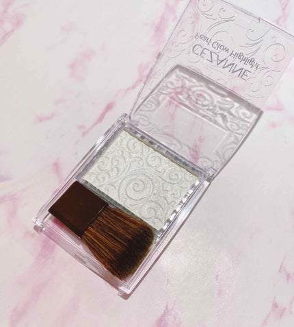 パールグロウハイライト/CEZANNE/パウダーハイライトを使ったクチコミ(2枚目)