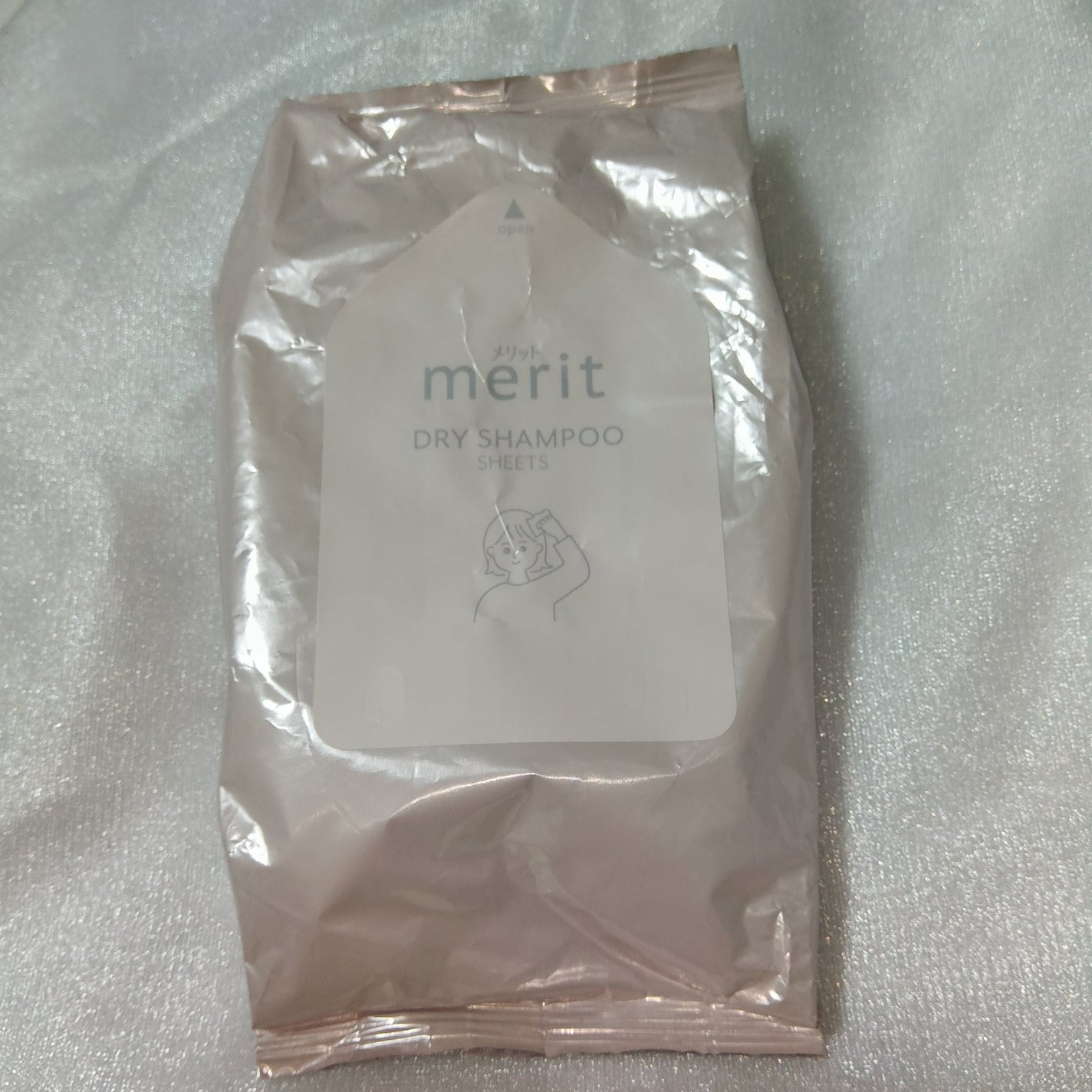 メリット ドライシャンプーシート さらっと髪まとまるタイプ/メリット/ドライシャンプーを使ったクチコミ(1枚目)