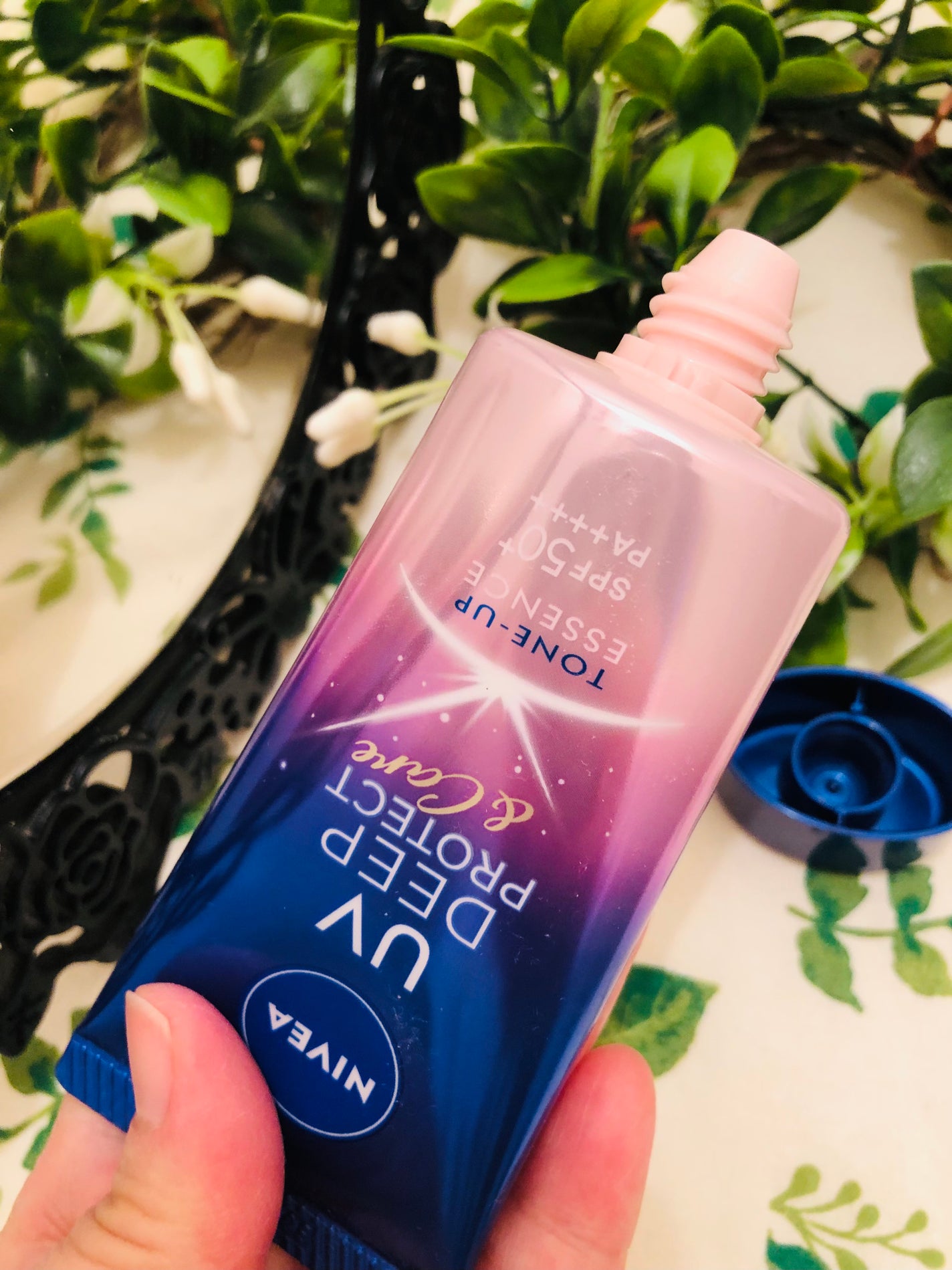 ニベアUV ディープ プロテクト&ケア トーンアップ エッセンス/ニベア/日焼け止めローションを使ったクチコミ(2枚目)