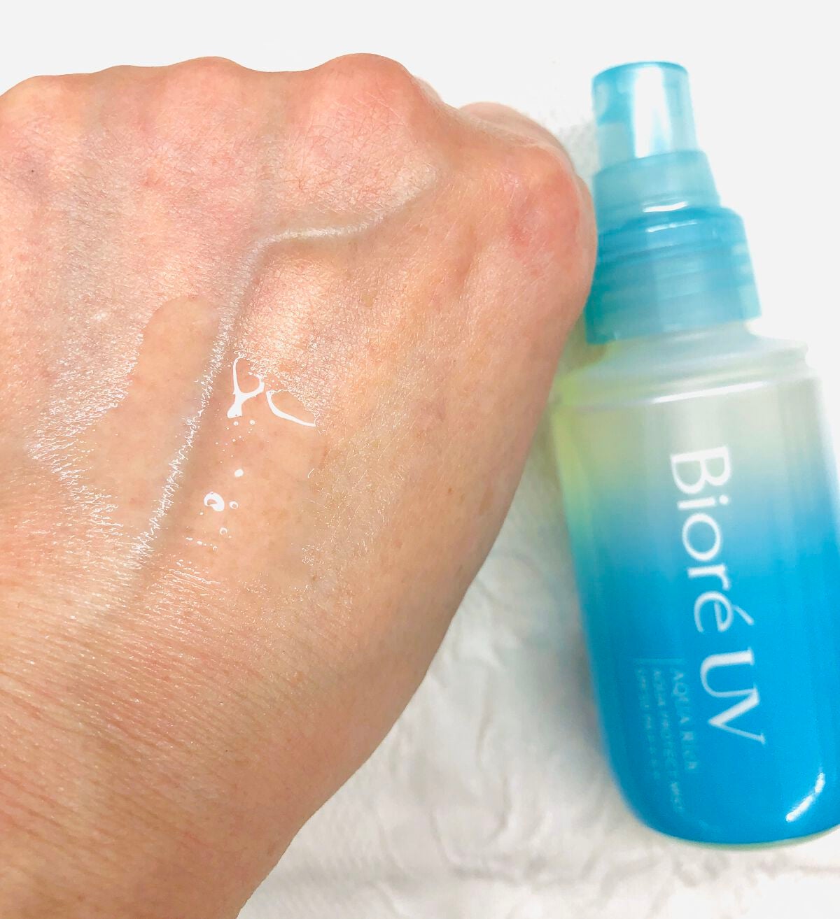 ビオレUV アクアリッチ アクアプロテクトミスト/ビオレ/日焼け止めミスト・スプレーを使ったクチコミ(3枚目)