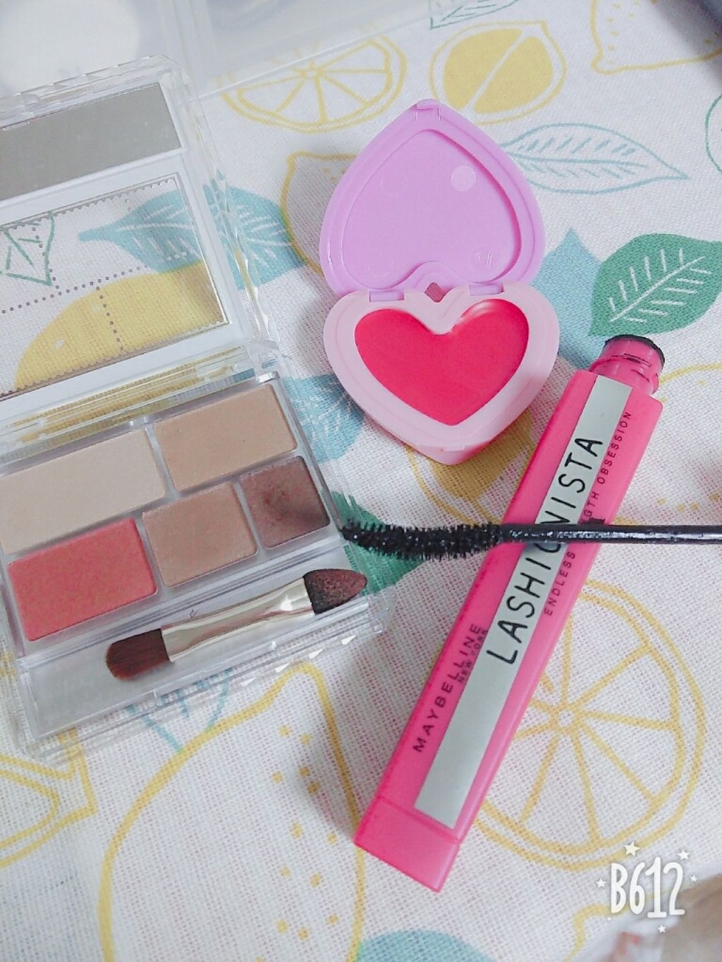 パーフェクトマルチアイズ/キャンメイク/アイシャドウパレットを使ったクチコミ（3枚目）