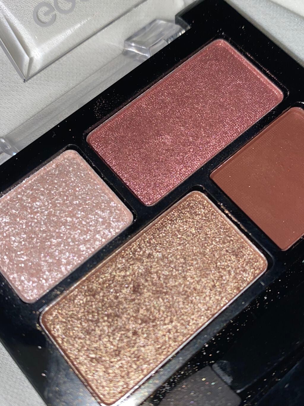 リラクシーアイシャドウ/GENE TOKYO/アイシャドウパレットを使ったクチコミ(3枚目)