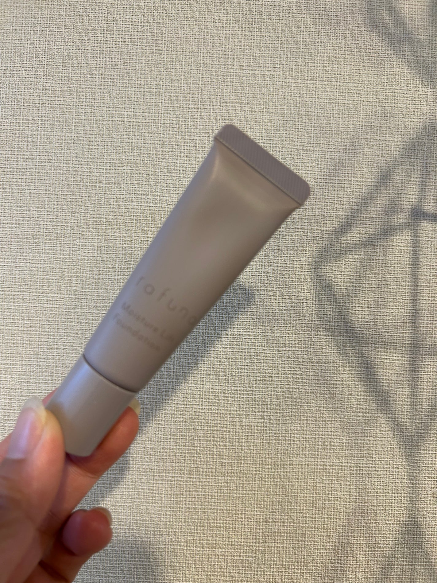 モイスチュアリフトファンデーション/rafuna/クリーム・エマルジョンファンデーションを使ったクチコミ(2枚目)