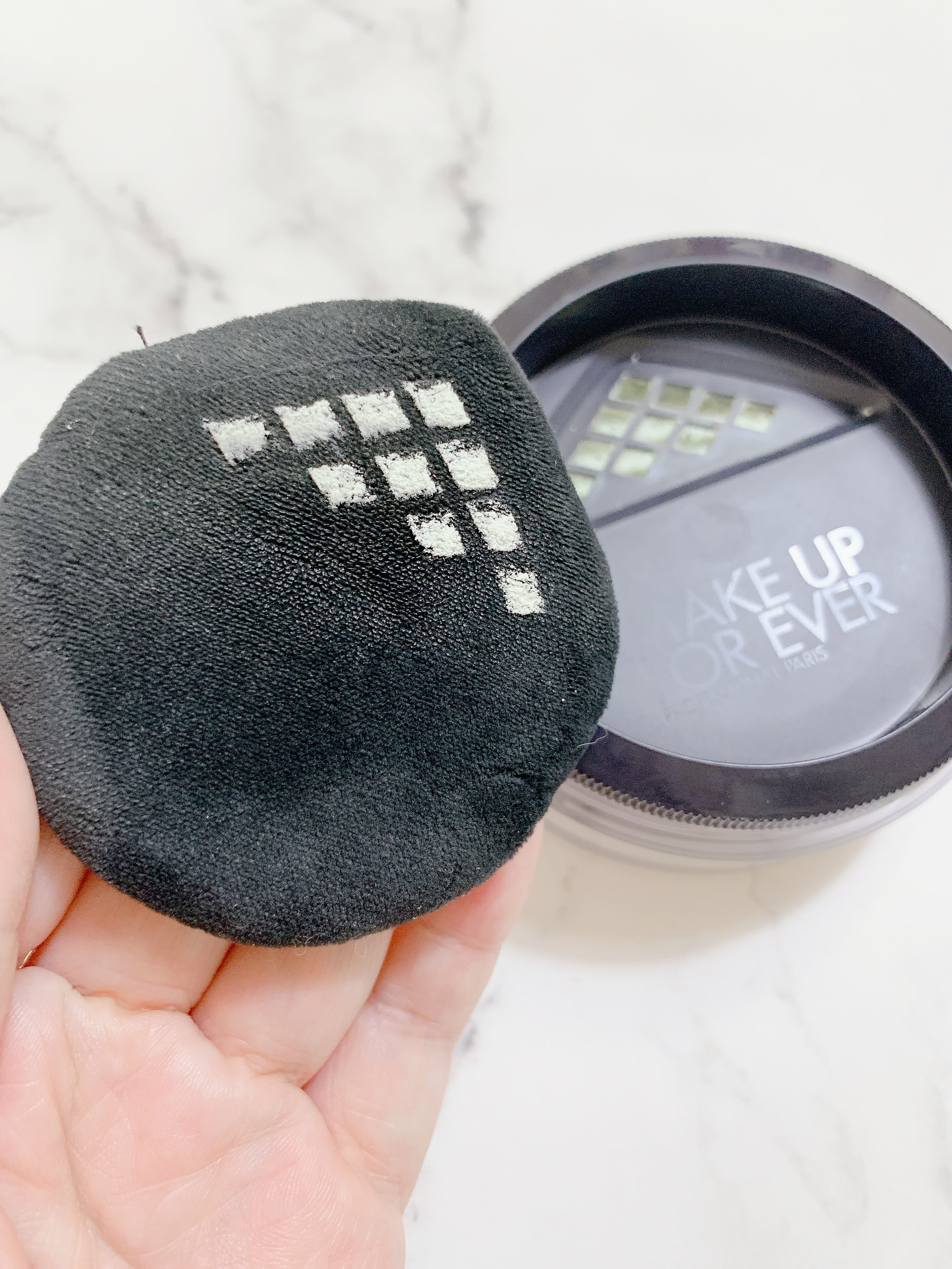 HD スキン セッティングパウダー 0.3 /MAKE UP FOR EVER/ルースパウダーを使ったクチコミ（3枚目）