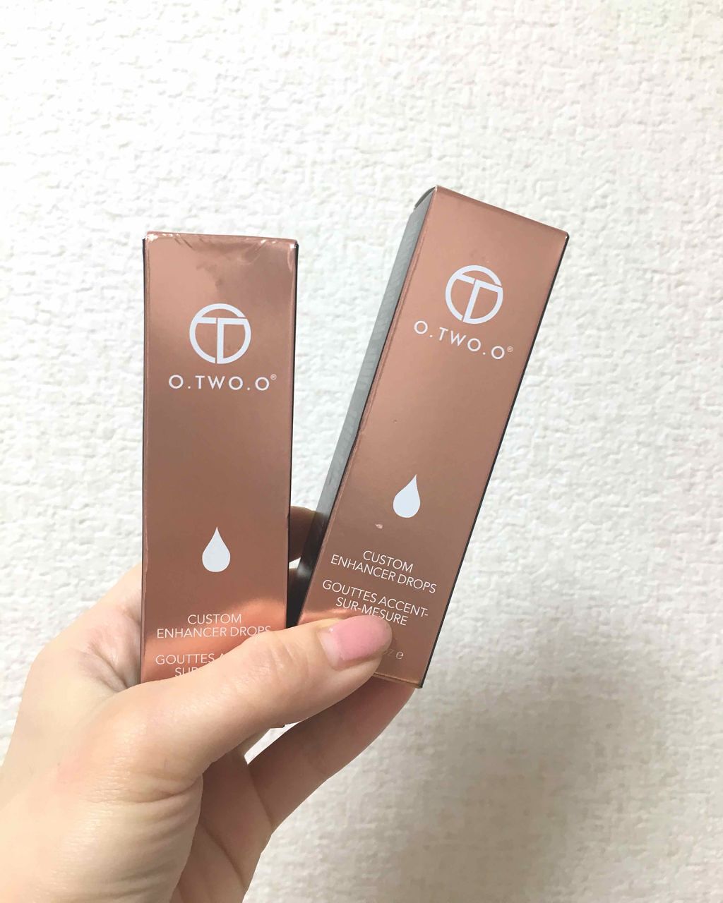 カスタムエンハンサードロップ/COVER FX（海外）/リキッドハイライトを使ったクチコミ（2枚目）