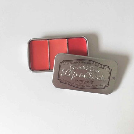 フレッシュフルーツ リップ&チーク トリオ/SKINFOOD/ジェル・クリームチークを使ったクチコミ(1枚目)