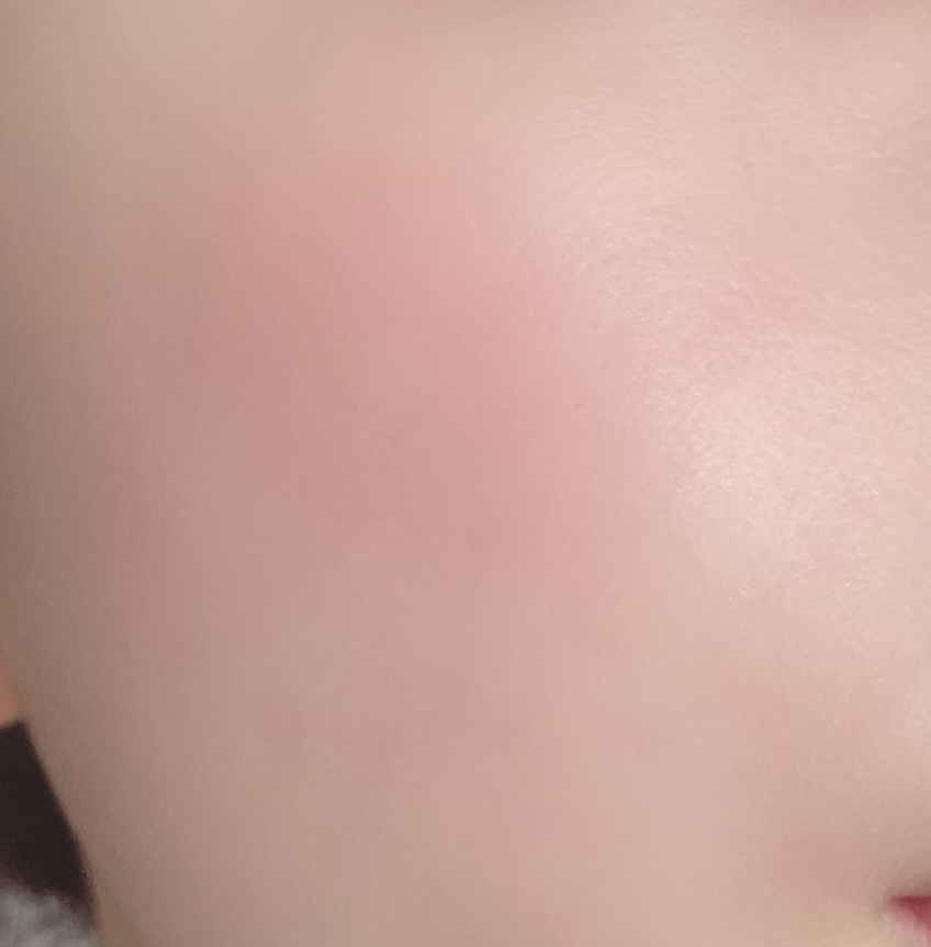 ミネラルプレストチーク シェルピンク/エトヴォス/パウダーチークを使ったクチコミ（3枚目）