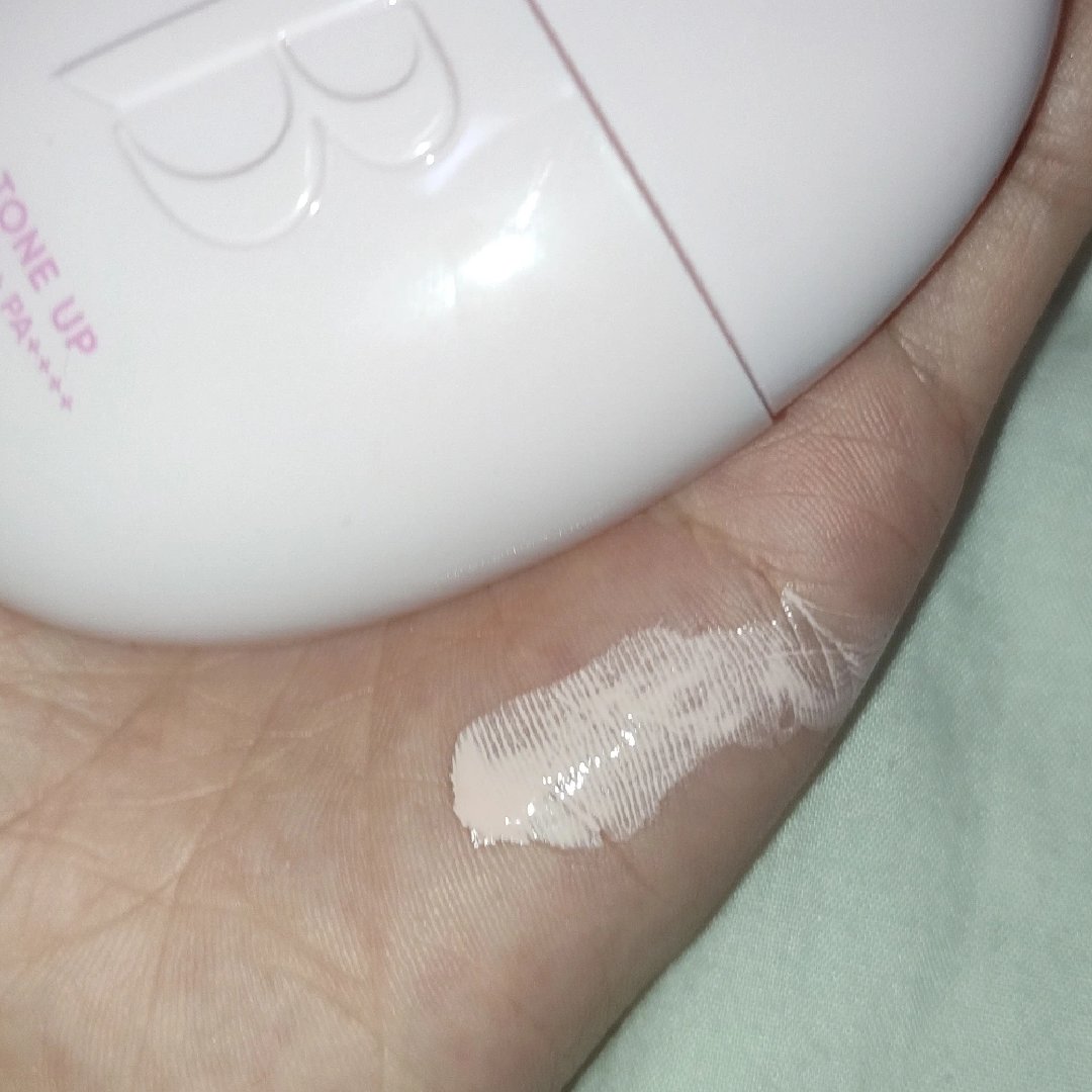 バニラコ　オールデイトーンアップベースクリーム/BANILA CO/化粧下地を使ったクチコミ（2枚目）