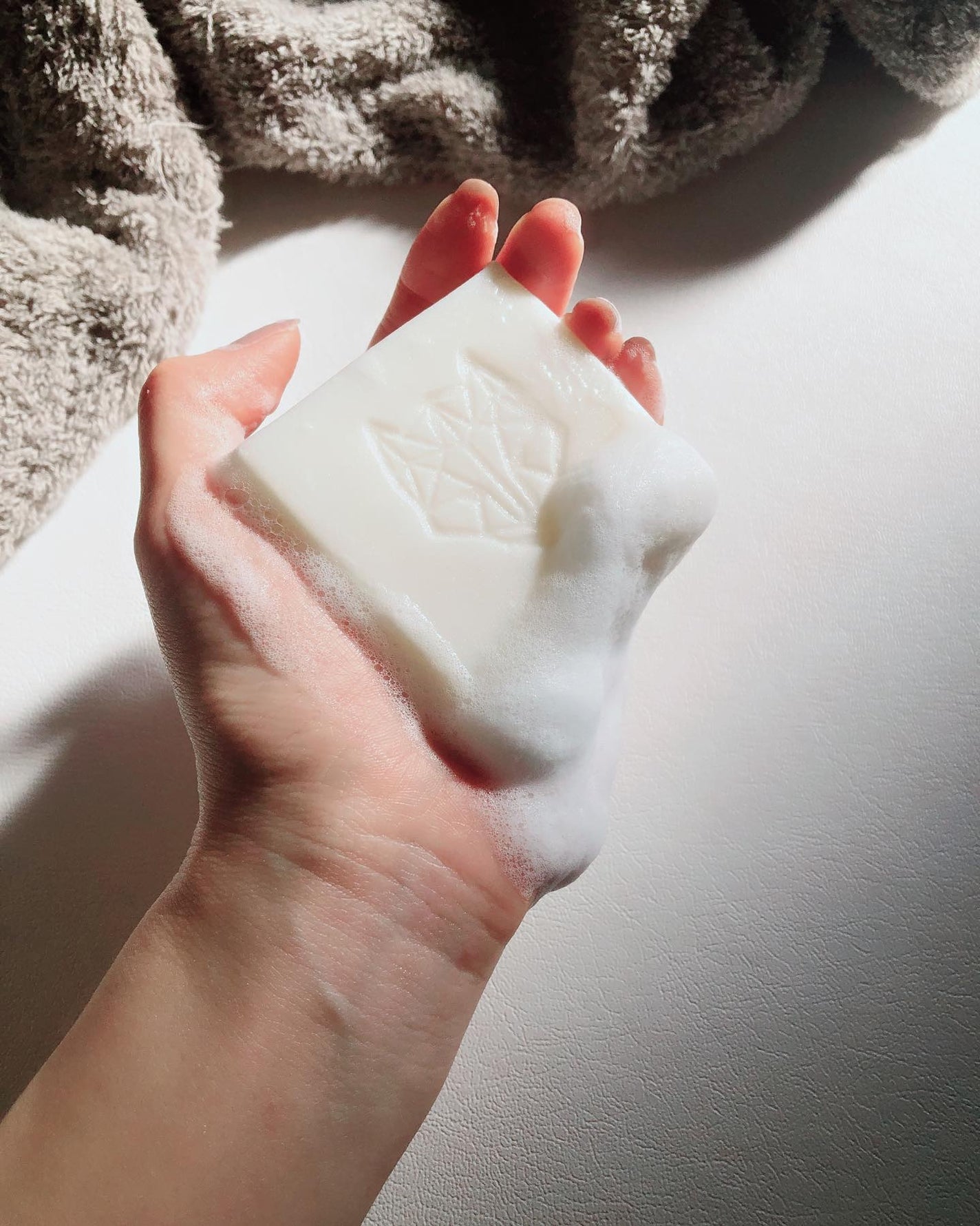 ハイドレーティング オールインワン シャンプー バー/SNOW FOX SKINCARE/サロンシャンプーを使ったクチコミ(3枚目)