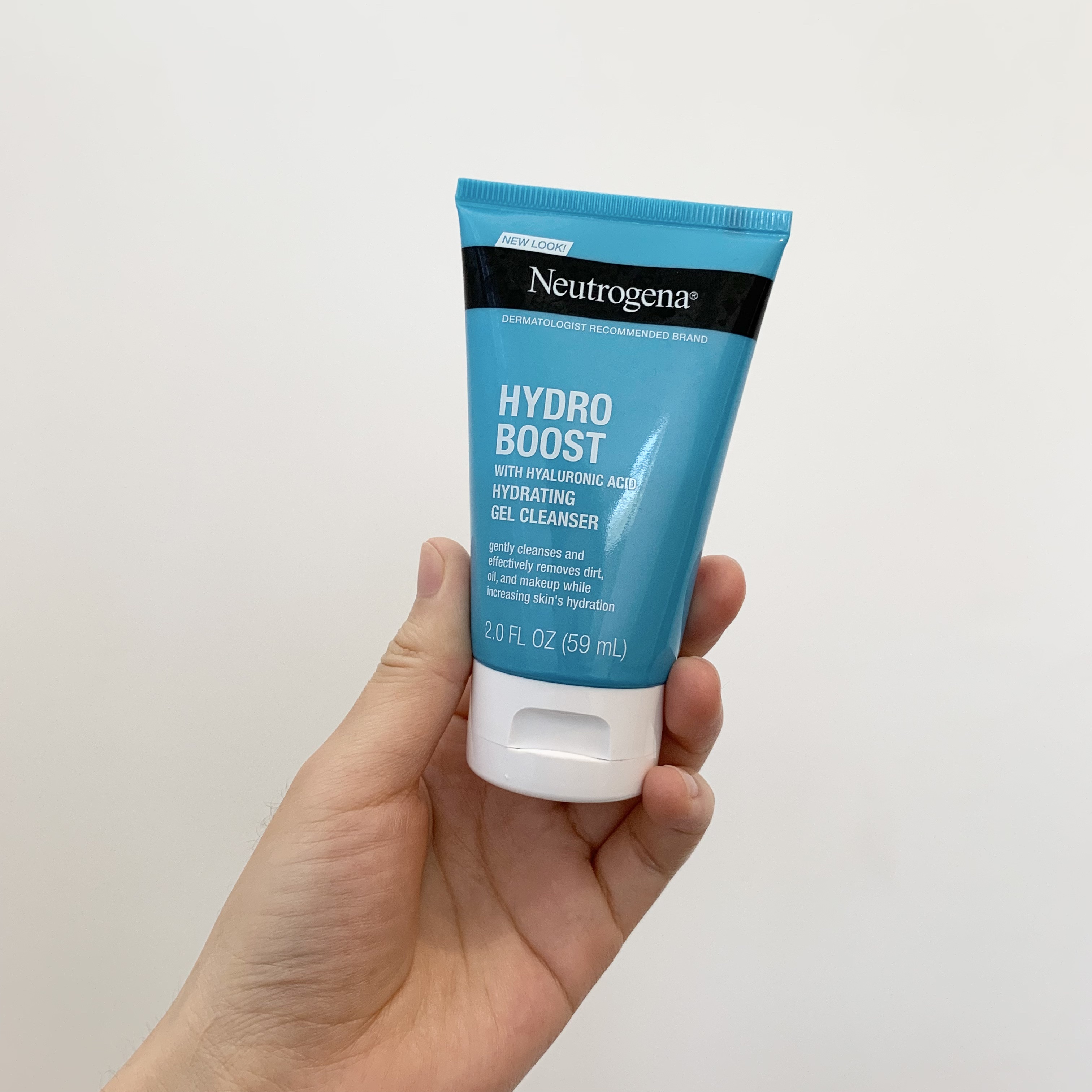 HYDRO BOOST WITH HYALURONIC ACID HYDRATING GEL CLEANSER/Neutrogena/クレンジングジェルを使ったクチコミ（1枚目）