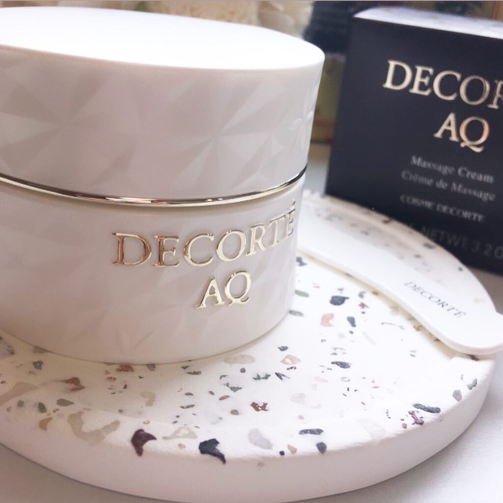 manamiのクチコミ「スキンケアを至福の時に😌🛁
.
.
コスメデコルテ
AQマッサージクリーム
.
リッチな感触で.....」（1枚目）
