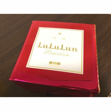 
LuLuLun-パック-
乾燥小じわ徹底対策！
(濃密保湿タイプ)

価格💰1500yen(税抜)
Shop💒ドン・キホーテ


パック史上最強！！！
水分量がすごくてパックしてても
全然乾かないし目