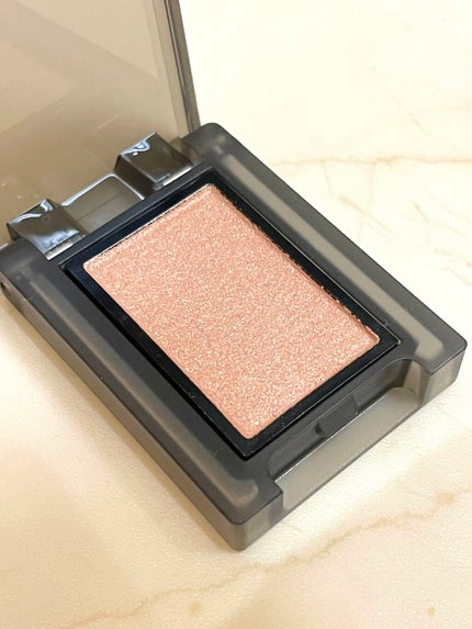 セルヴォーク ヴォランタリー アイズ/Celvoke/単色アイシャドウを使ったクチコミ(2枚目)