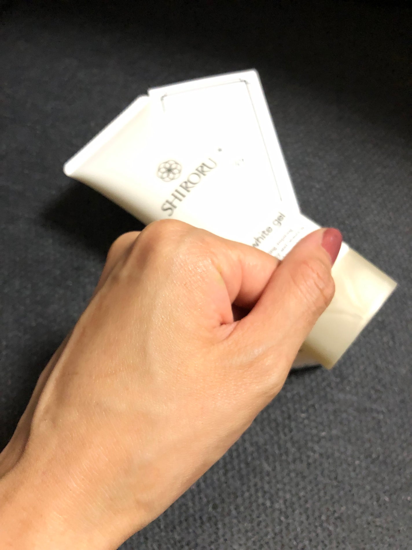 VCホワイトゲル/SHIRORU/オールインワン化粧品を使ったクチコミ(2枚目)
