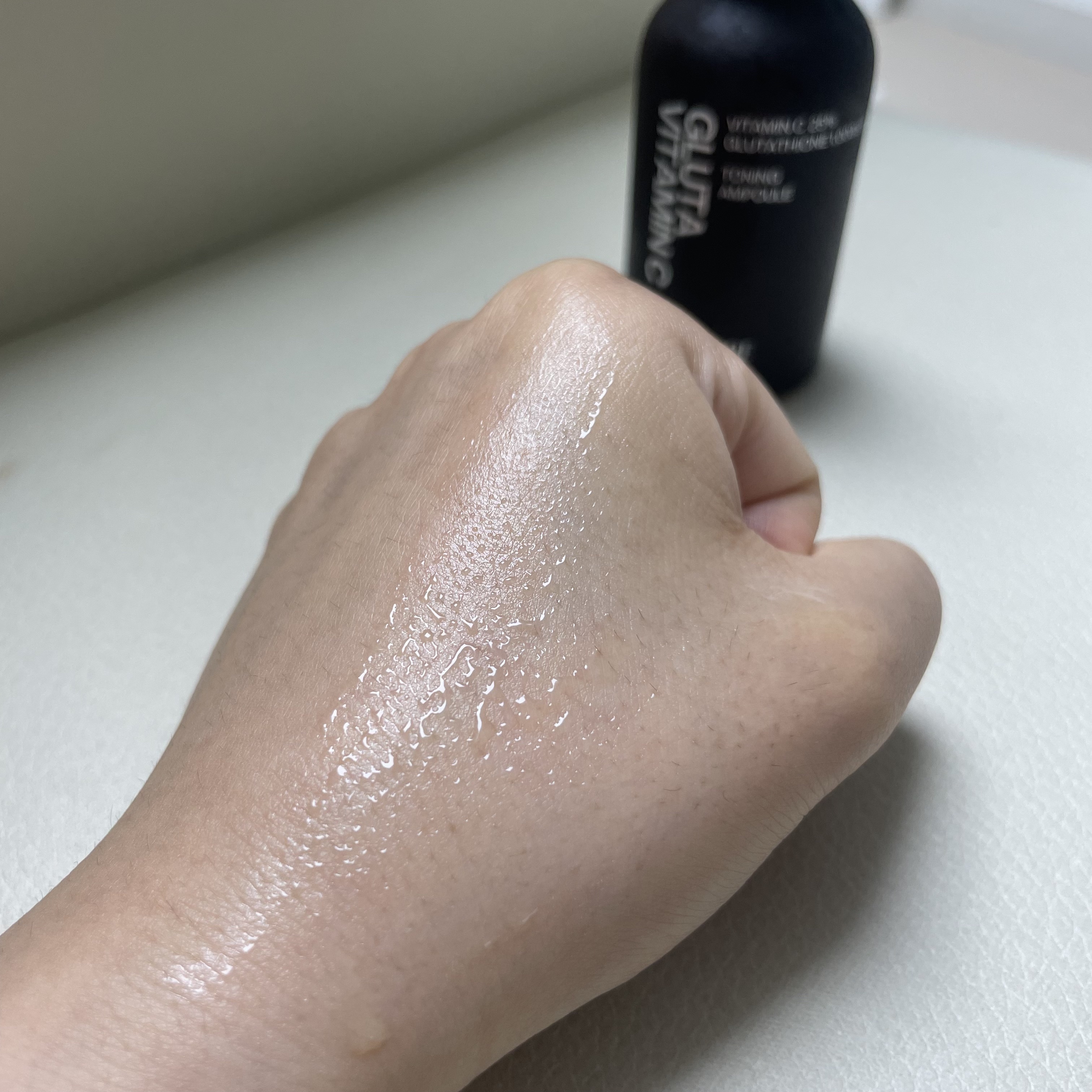 グルタ ビタミンC トーニング アンプル/IOPE/美容液を使ったクチコミ（3枚目）