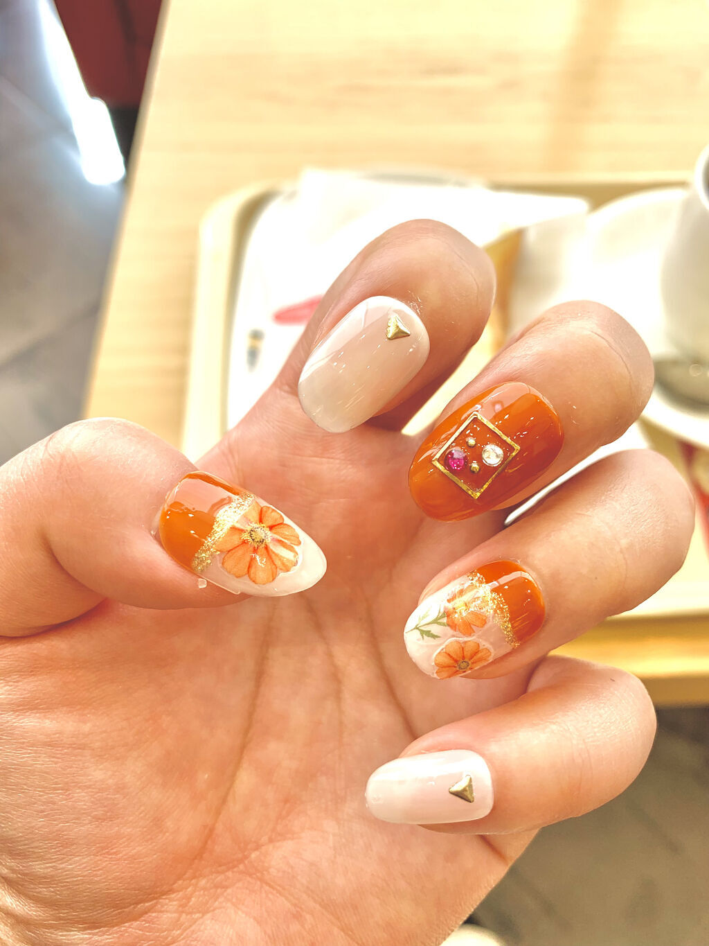 カラフルネイルズ/キャンメイク/マニキュアを使ったクチコミ（1枚目）