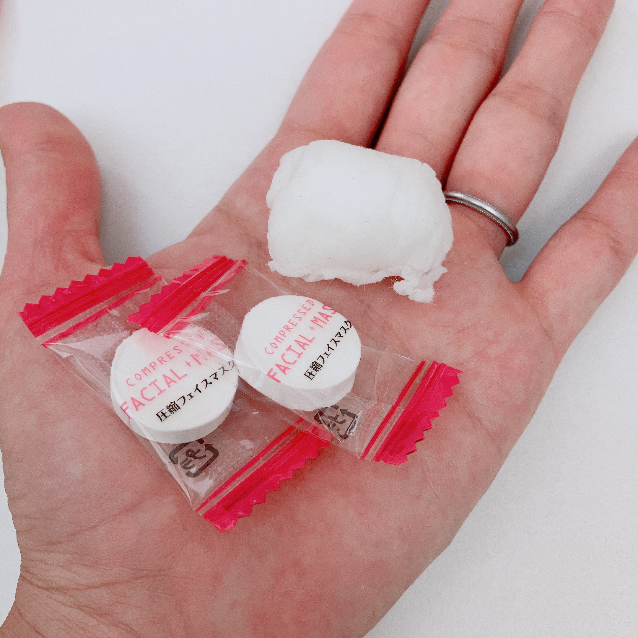 圧縮フェイスマスク/DAISO/シートマスク・パックを使ったクチコミ（3枚目）