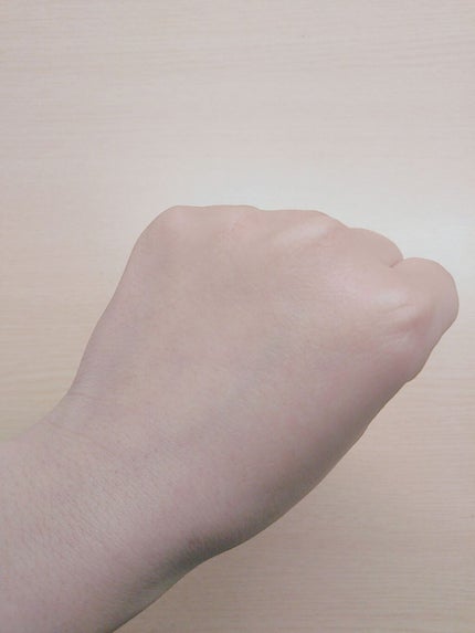 スキンアクア トーンアップUVエッセンス/スキンアクア/日焼け止めクリームを使ったクチコミ(4枚目)