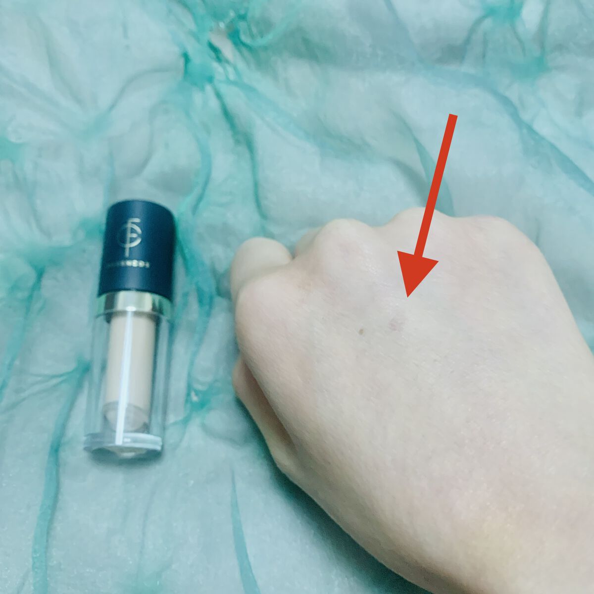 タトゥーウォータープルーフスカーコンシーラー/フォレンコス/リキッドコンシーラーを使ったクチコミ（3枚目）