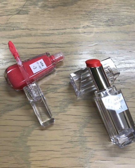 lipholic_mt on LIPS 「㊗️初投稿㊗️UZUセット買いしちゃいました〜✨おしゃれなパケ..」(2枚目)